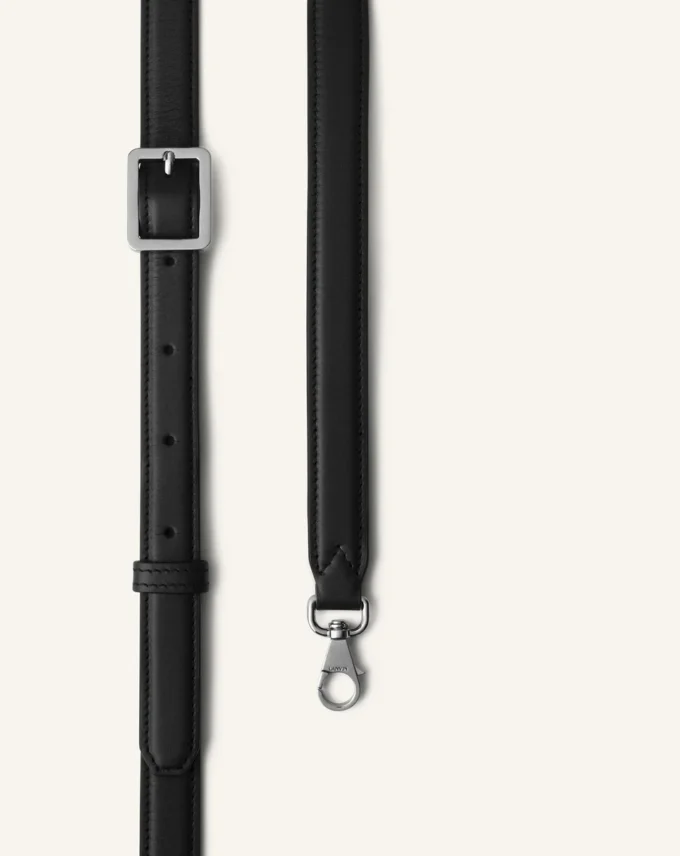 Compagnon Asymmetrisk läderclutch