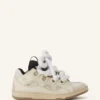 Curb Sneakers i läder med ormskinnssnören Curb Sneakers i läder med ormskinnssnören