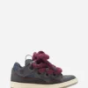 Curb Sneakers i läder med ormskinnssnören Curb Sneakers i läder med ormskinnssnören