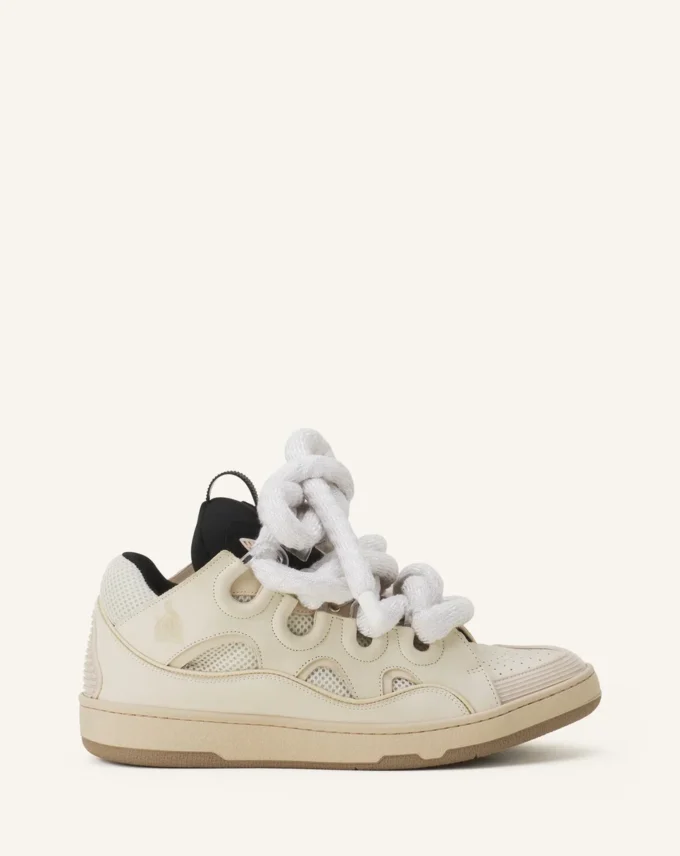 Curb Sneakers i läder med ormskinnssnören Curb Sneakers i läder med ormskinnssnören