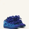 Curb Sneakers i läder med ormskinnssnören Curb Sneakers i läder med ormskinnssnören