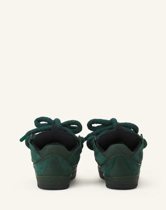 Curb Sneakers i läder med ormskinnssnören Curb Sneakers i läder med ormskinnssnören