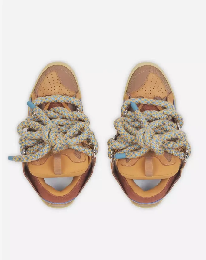 Curb Sneakers i läder med ormskinnssnören