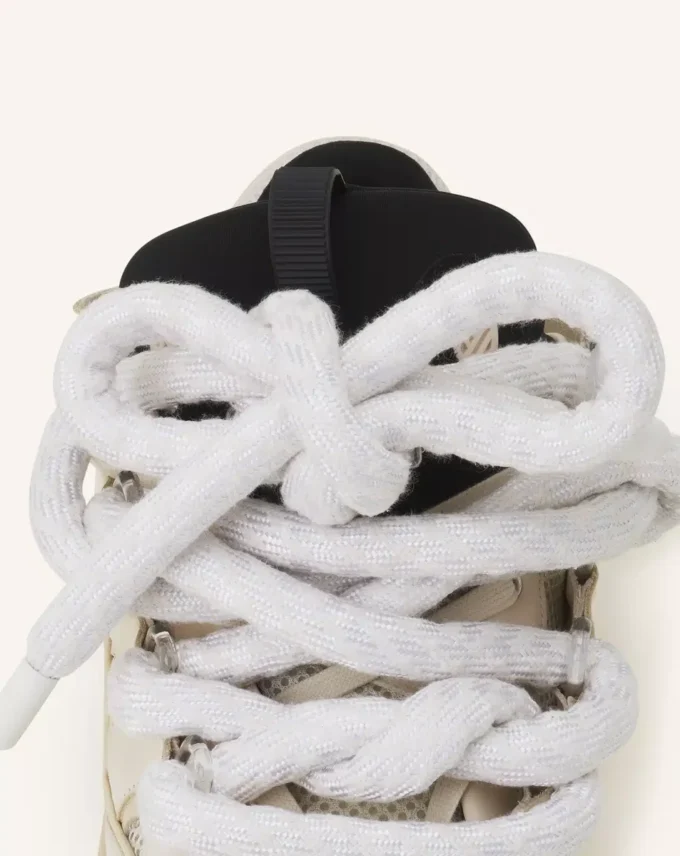 Curb Sneakers i läder med ormskinnssnören Curb Sneakers i läder med ormskinnssnören