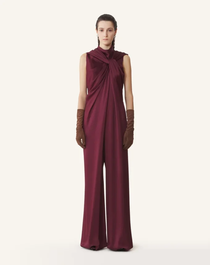 Lång jumpsuit i satin Lång jumpsuit i satin