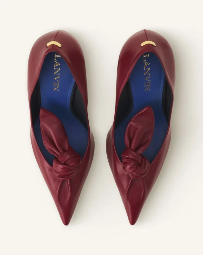 Midnight Step läderpumps med rosett Midnight Step läderpumps med rosett