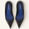 Midnight Step läderpumps med spänne Midnight Step läderpumps med spänne