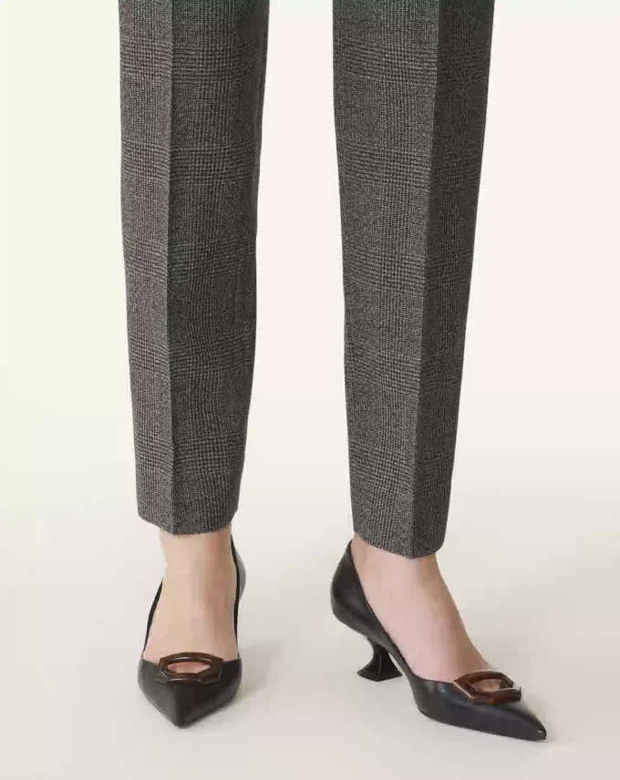 Midnight Step läderpumps med spänne Midnight Step läderpumps med spänne