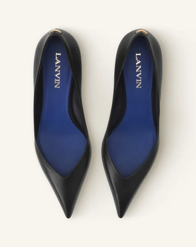 Midnight Step Pump i läder Midnight Step Pump i läder