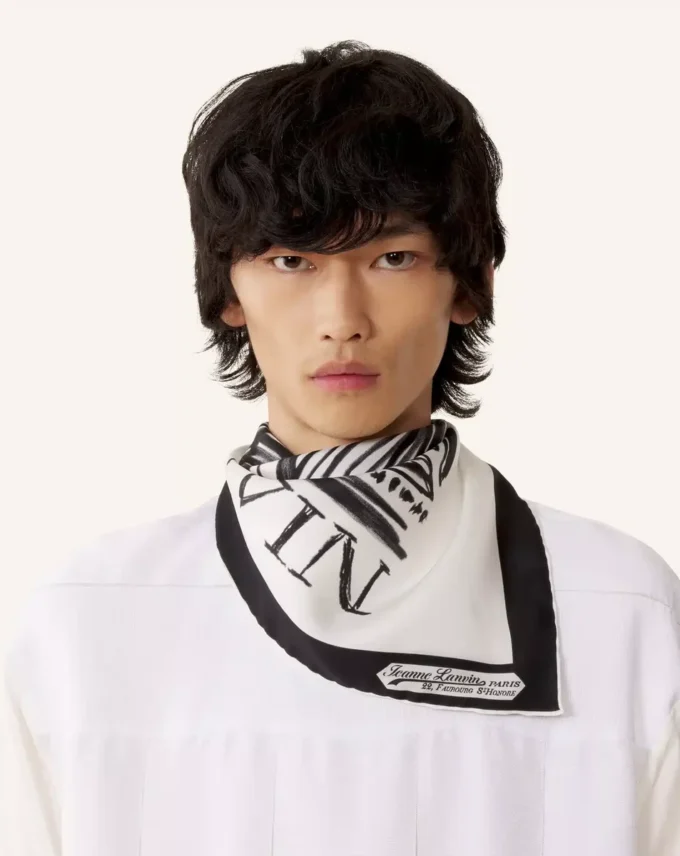 Mother & Child-silkescarf med tryck Mother & Child-silkescarf med tryck