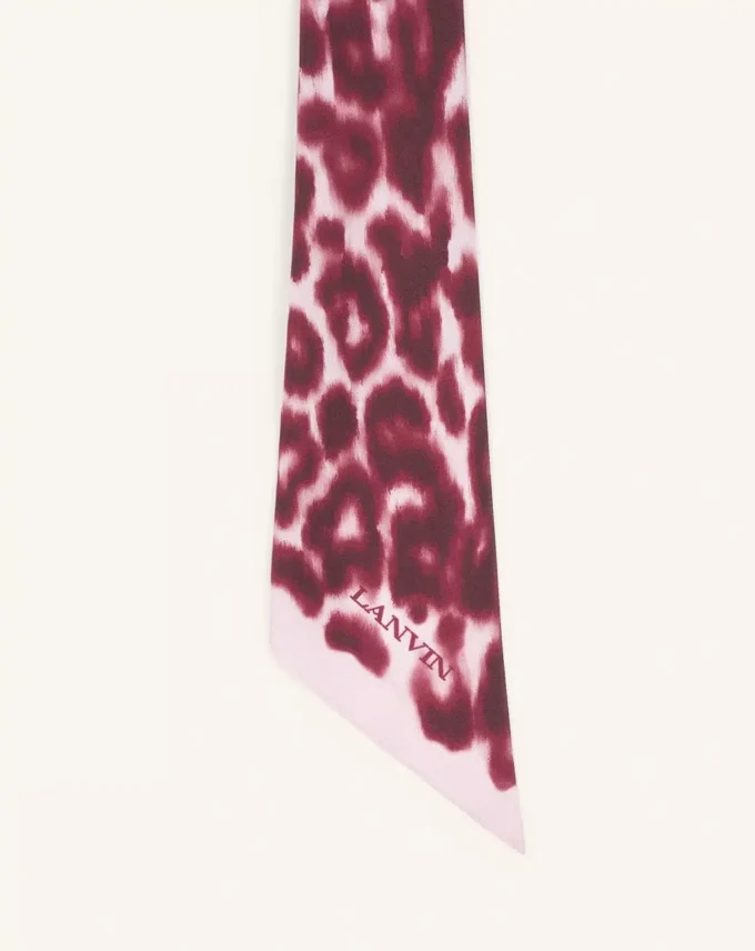 Silkesnäsduk med leopardmönster Silkesnäsduk med leopardmönster