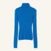 Turtleneck-tröja i merinoull och silke Turtleneck-tröja i merinoull och silke