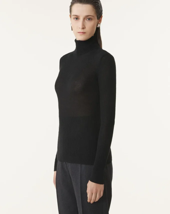 Turtleneck-tröja i merinoull och silke Turtleneck-tröja i merinoull och silke