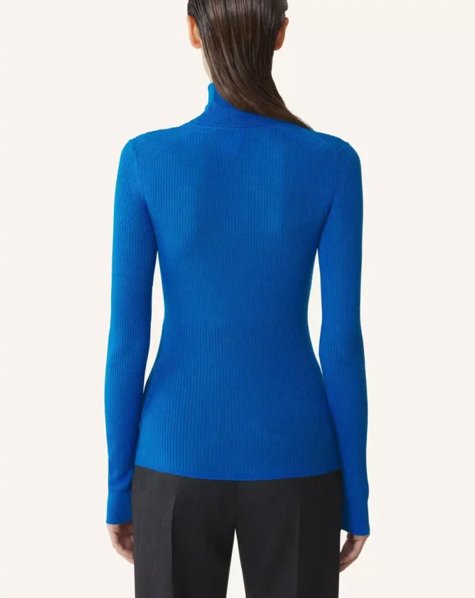 Turtleneck-tröja i merinoull och silke Turtleneck-tröja i merinoull och silke