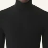 Turtleneck-tröja i merinoull och silke Turtleneck-tröja i merinoull och silke