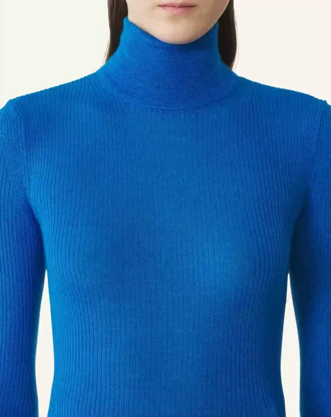 Turtleneck-tröja i merinoull och silke Turtleneck-tröja i merinoull och silke