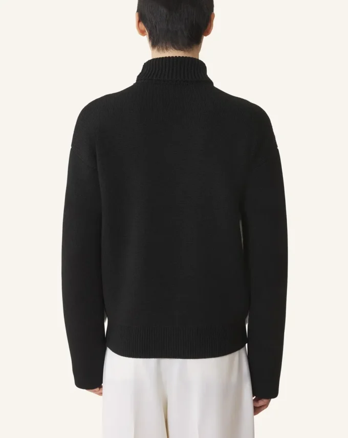 Turtleneck-tröja i ull och läder med intarsia Turtleneck-tröja i ull och läder med intarsia